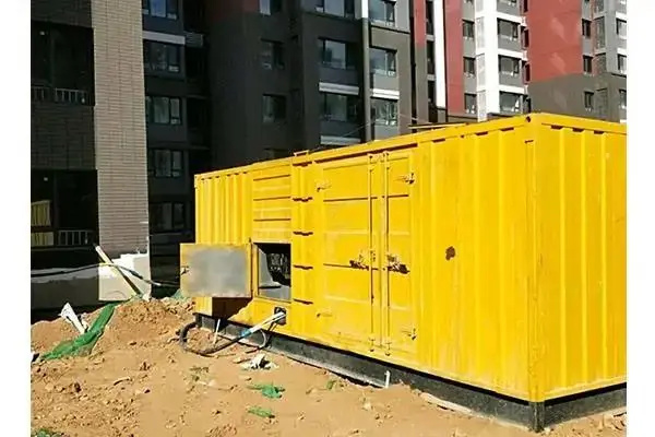 黟县发电机租赁中燃油压力过低会对发动机的哪些部件造成损坏？